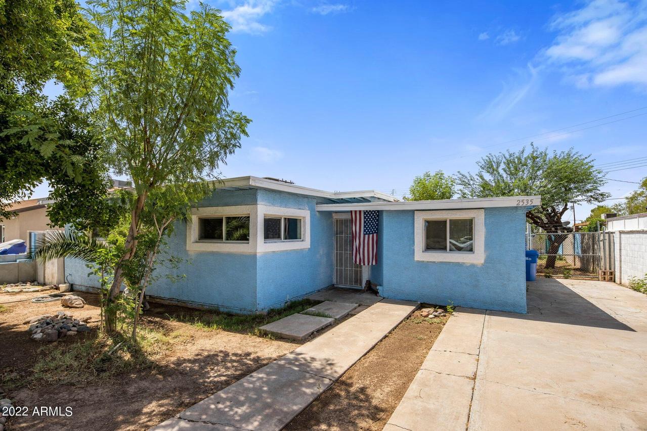2535 W Monterey Way, Phoenix, AZ 85017