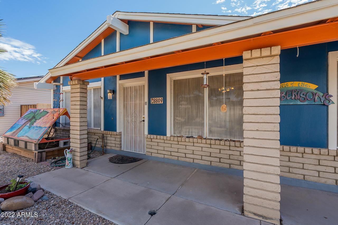 8809 N 105th Ave., Peoria, AZ 85345