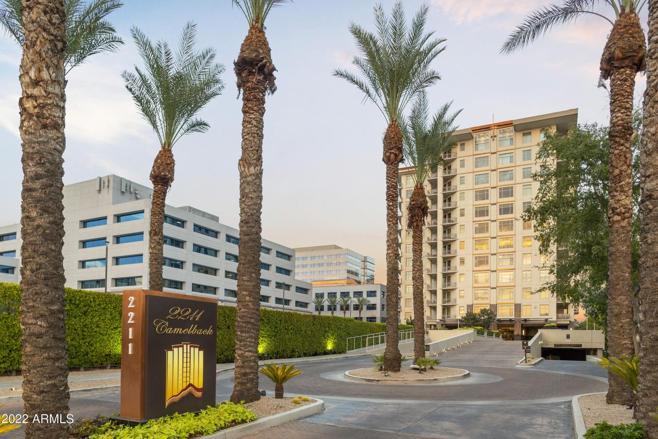2211 E Camelback Rd. #402, Phoenix, AZ 85016