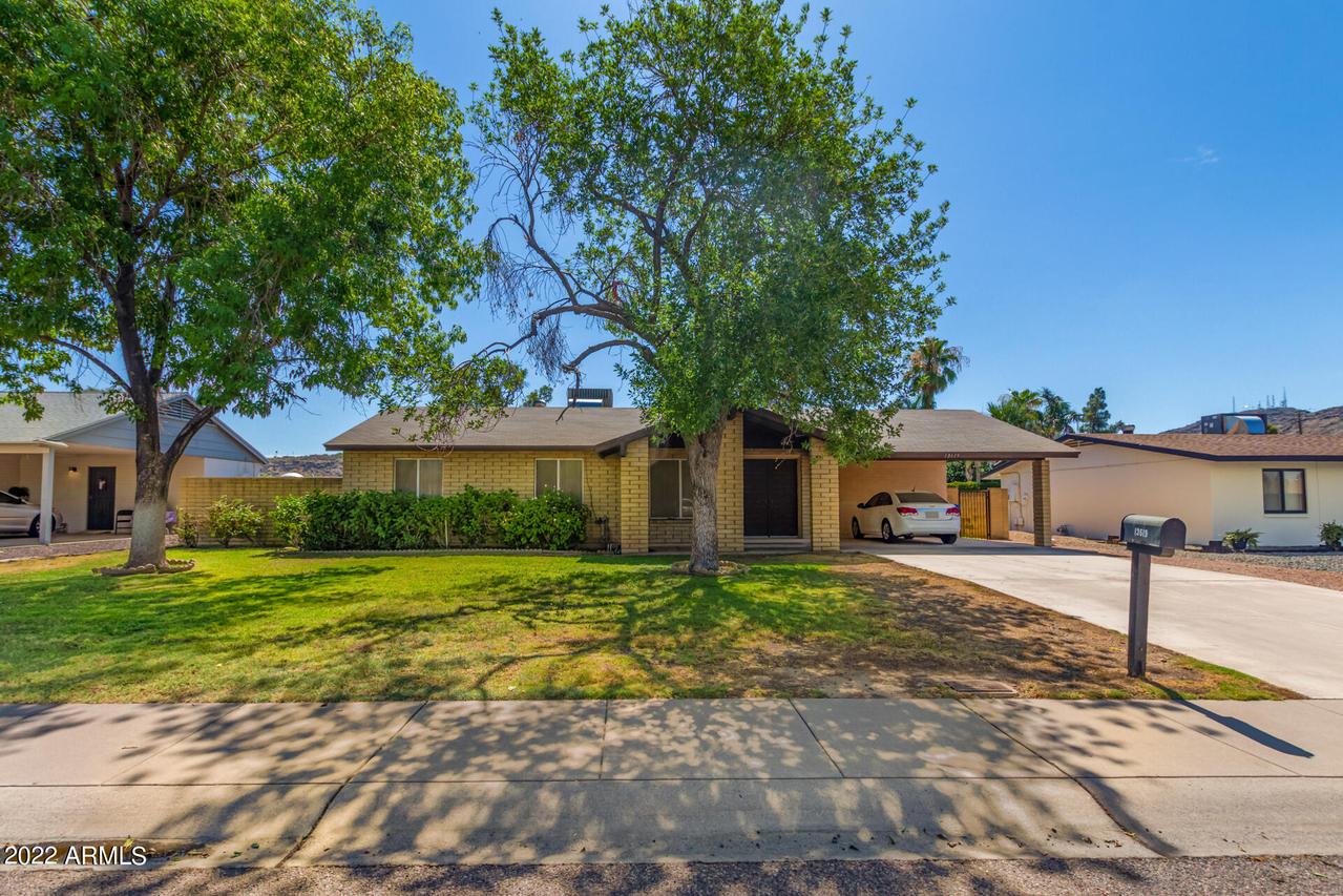 13619 N 21st Ave., Phoenix, AZ 85029