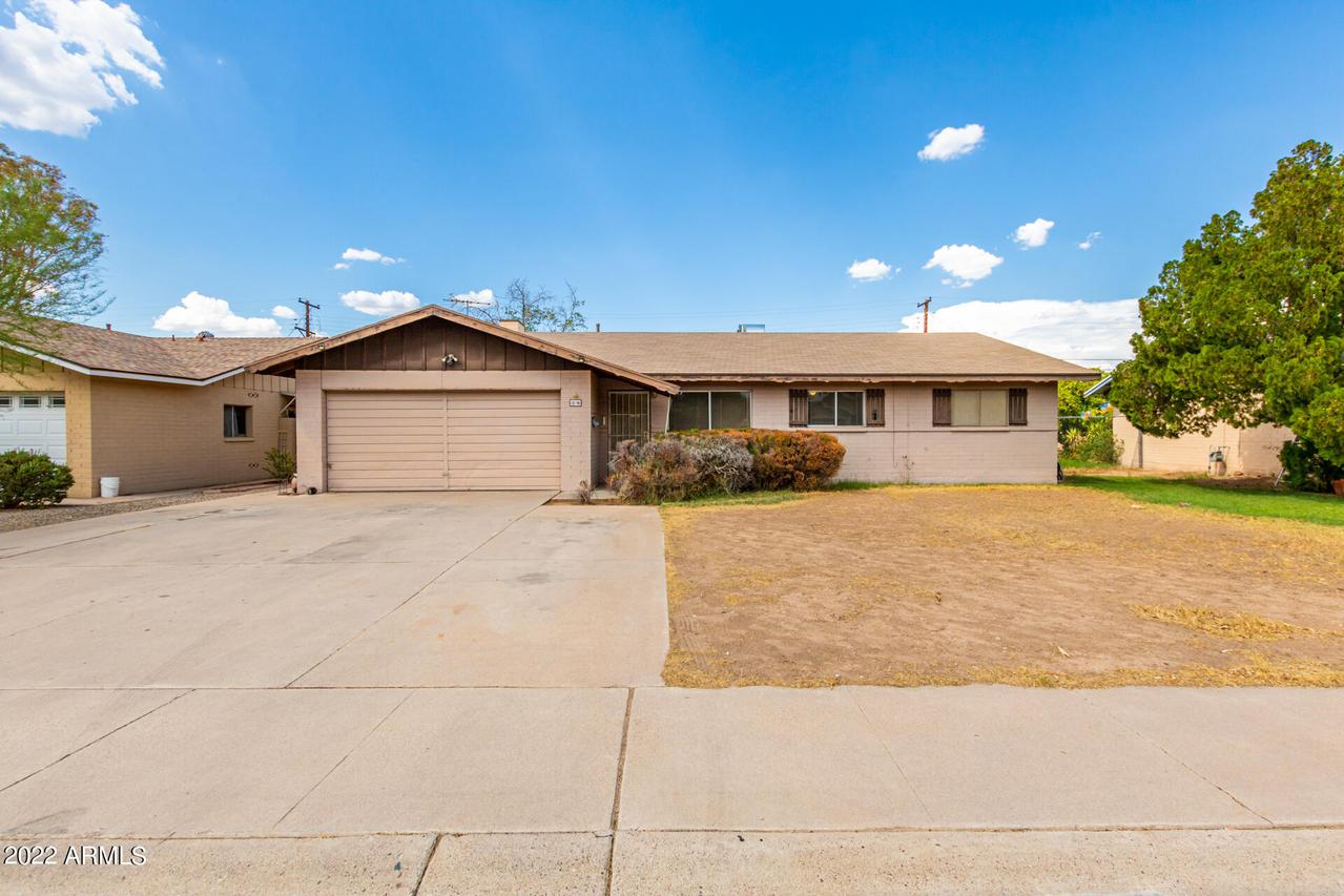 38 E Geneva Dr., Tempe, AZ 85282