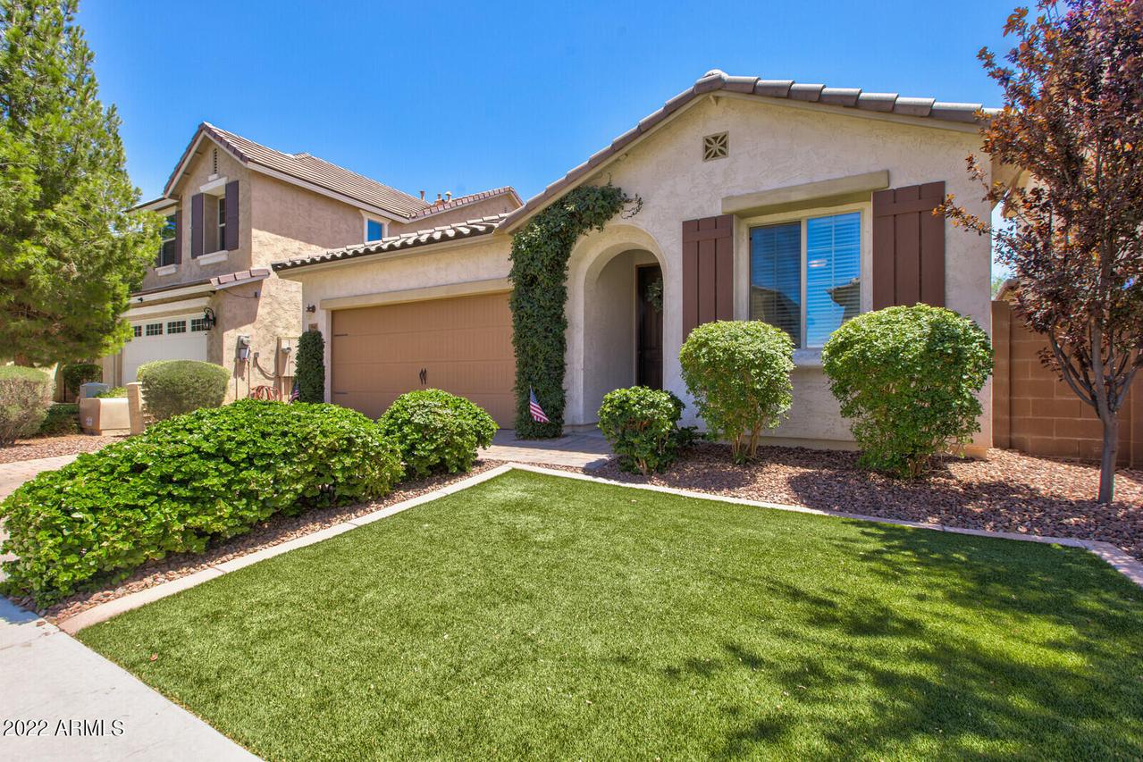 5541 W Buckskin Tr., Phoenix, AZ 85083