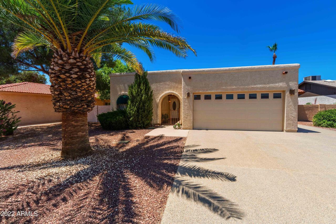 26610 S Beech Creek Dr., Sun Lakes, AZ 85248