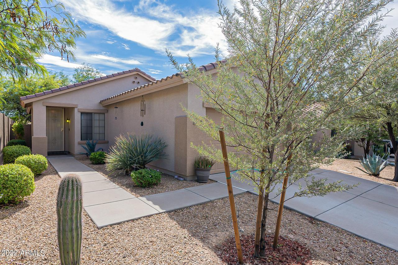 40759 N Trailhead Way, Phoenix, AZ 85086