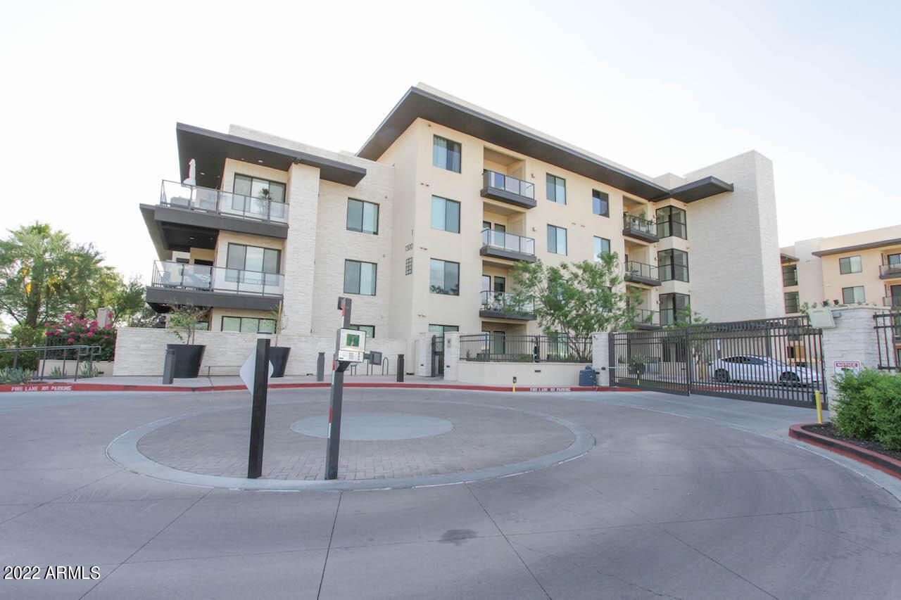 7300 E Earll Dr. #2004, Scottsdale, AZ 85251