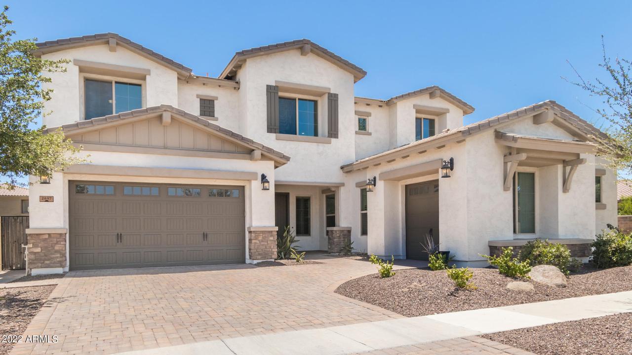 2897 E Maplewood St., Gilbert, AZ 85297