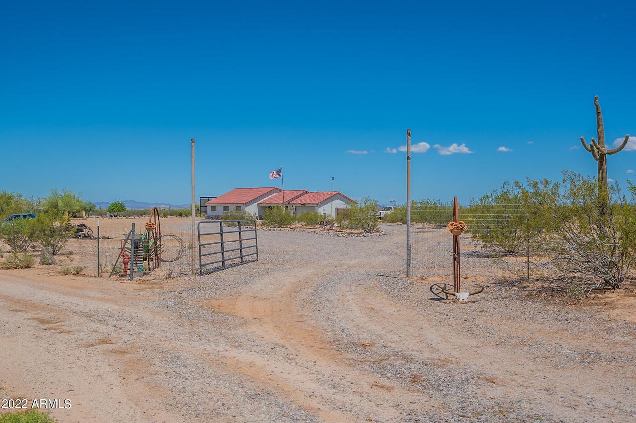 10289 N Sidewinder Cir., Florence, AZ 85132