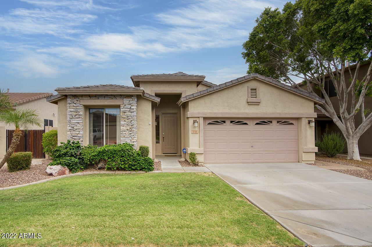 1739 W Nighthawk Way, Phoenix, AZ 85045