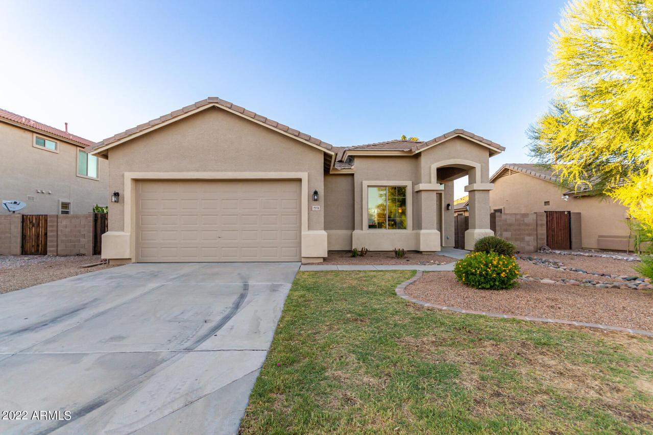 2188 W Jasper Butte Dr., Queen Creek, AZ 85242