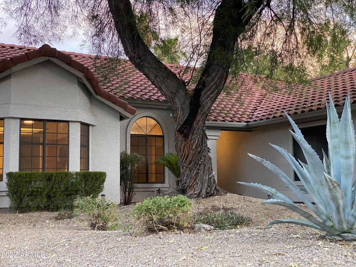 1821 E Redfield Rd., Phoenix, AZ 85022