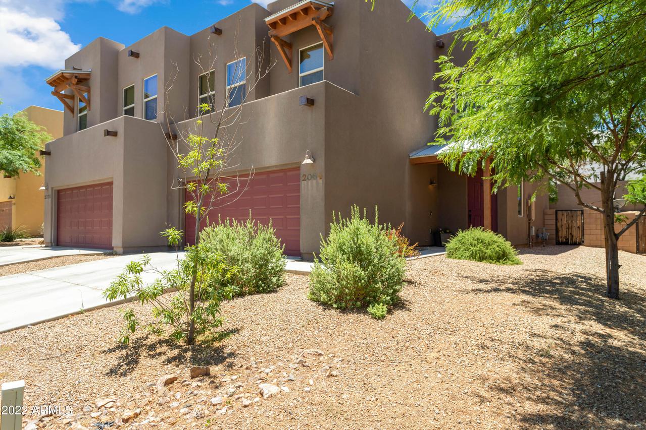 2064 Cascadia Dr., Sierra Vista, AZ 85635