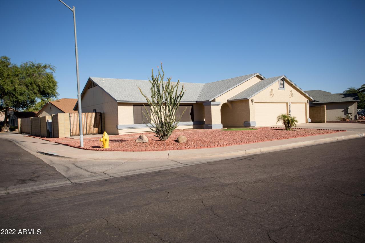 6209 N 88th Ln., Glendale, AZ 85305
