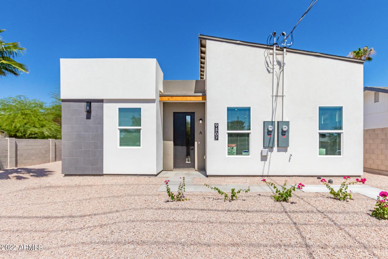 9507 N 12th St., Phoenix, AZ 85020