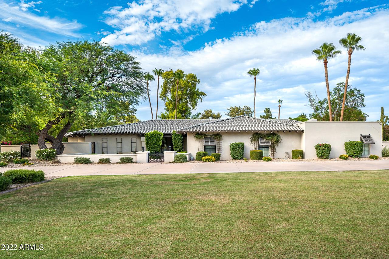8021 N 68th St., Paradise Valley, AZ 85253