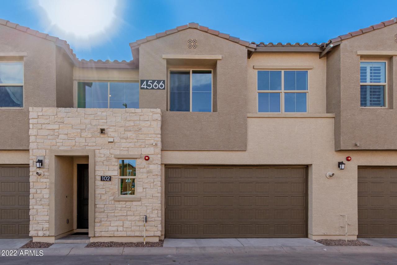 4566 S Riata St. #102, Gilbert, AZ 85297
