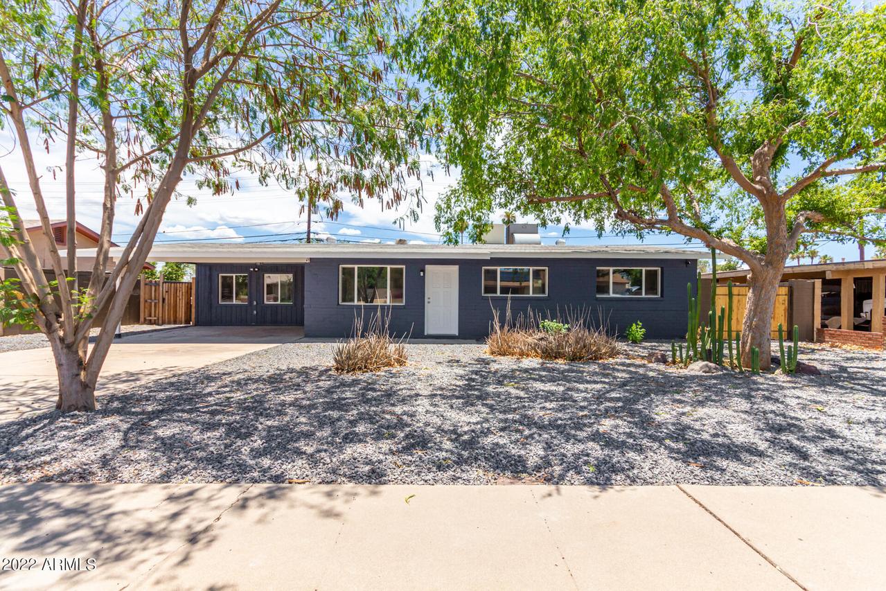 2251 E 3rd Dr., Mesa, AZ 85204