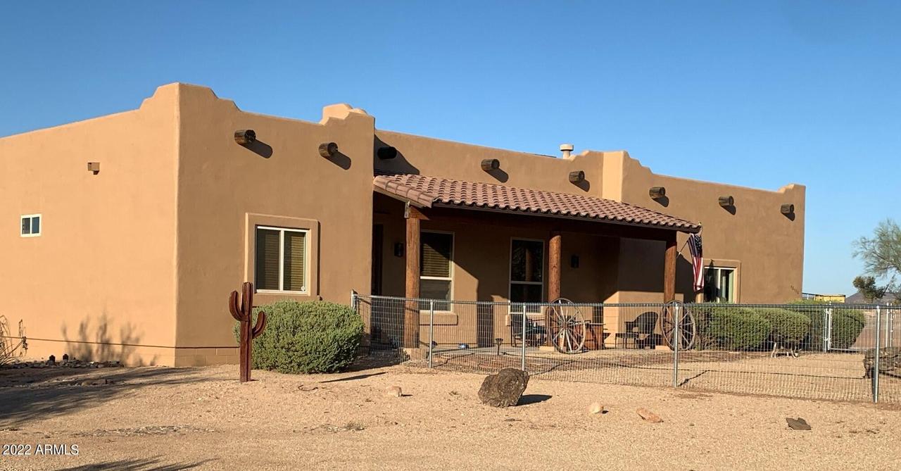 48406 N 23rd Ave., New River, AZ 85087