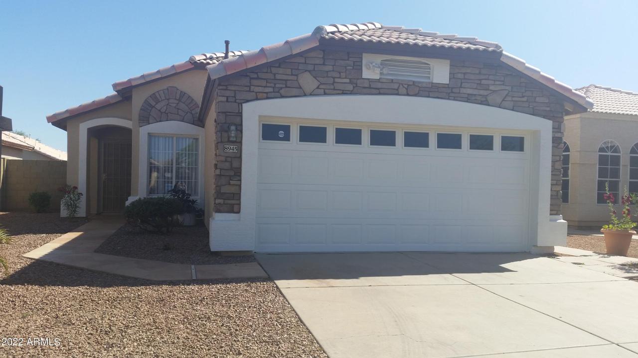 8945 W Holly St., Phoenix, AZ 85037