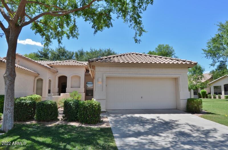 23720 S Vacation Way, Sun Lakes, AZ 85248
