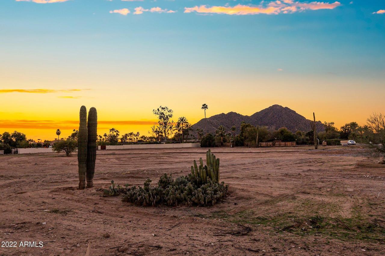 6905 E Jackrabbit Rd. #4, Paradise Valley, AZ 85253