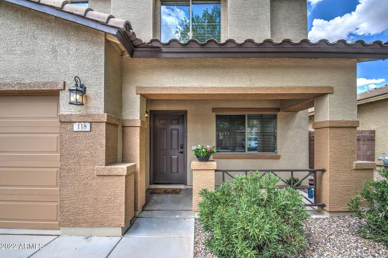 118 W Dragon Tree Ave., Queen Creek, AZ 85140