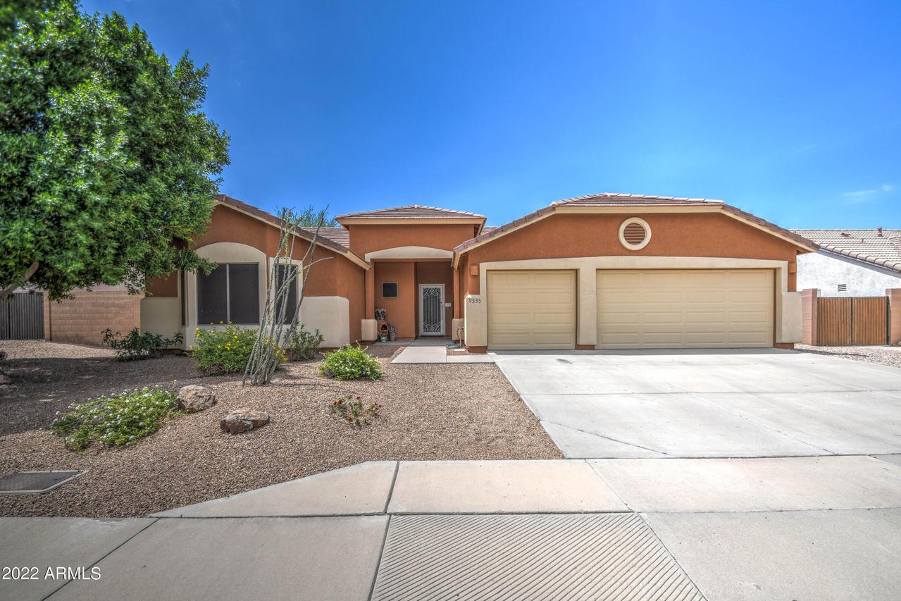 9535 E Greenway St., Mesa, AZ 85207