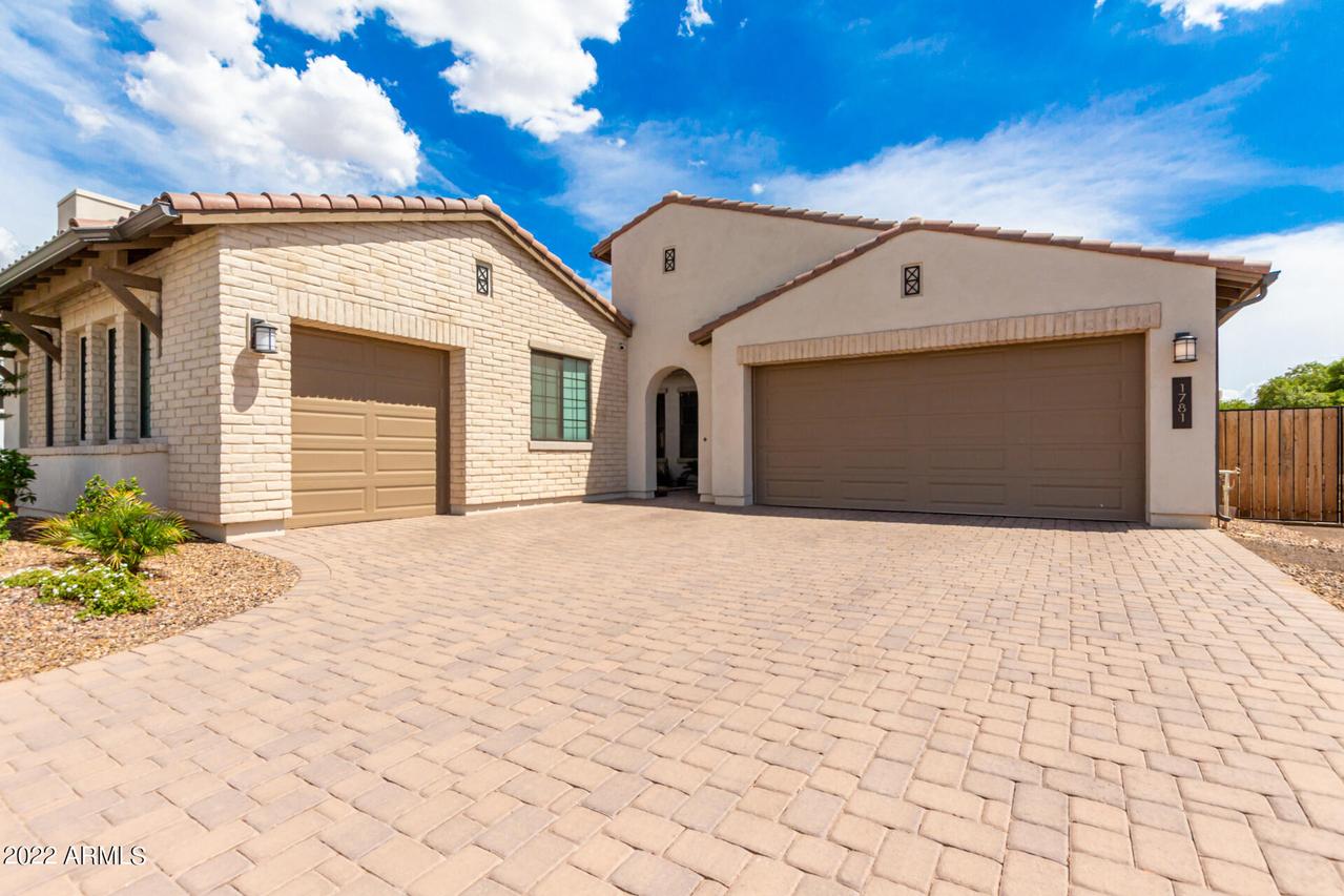 1781 E Gillcrest Rd., Gilbert, AZ 85298