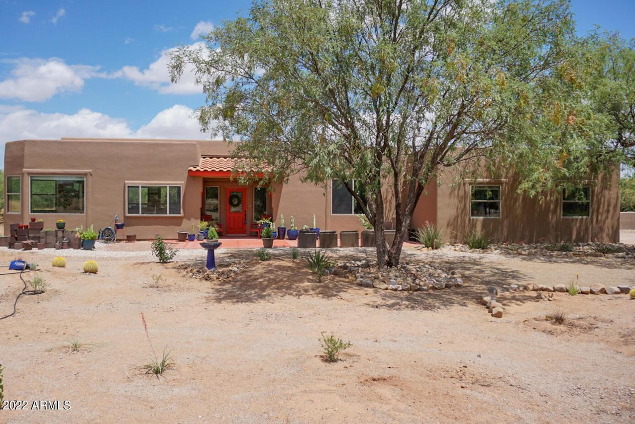 5662 E Bramwell Rd., Hereford, AZ 85615