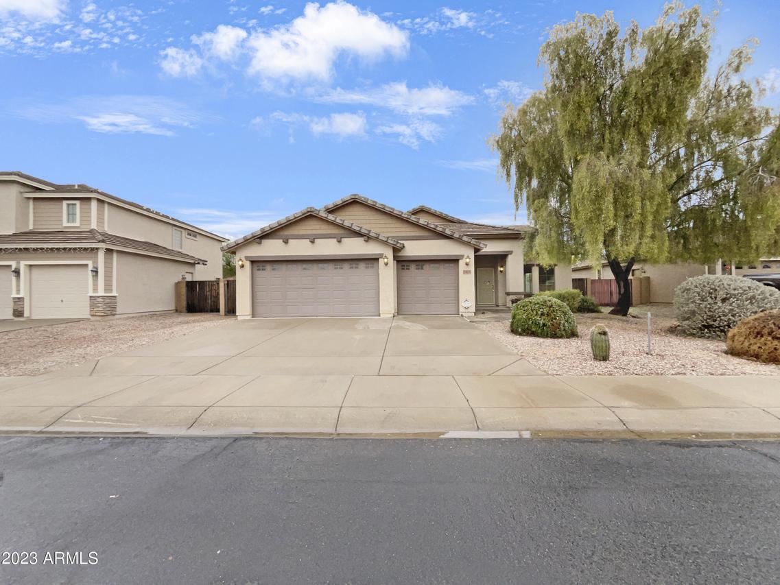 2414 W Sunset Way, Queen Creek, AZ 85242