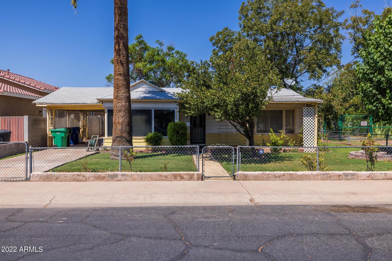 224 E 5th Ave., Mesa, AZ 85210