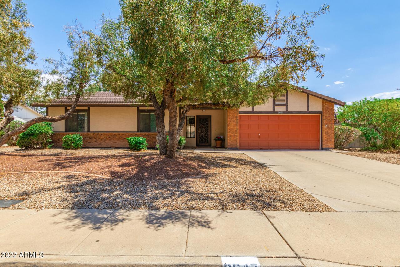 2647 E Evergreen St., Mesa, AZ 85213