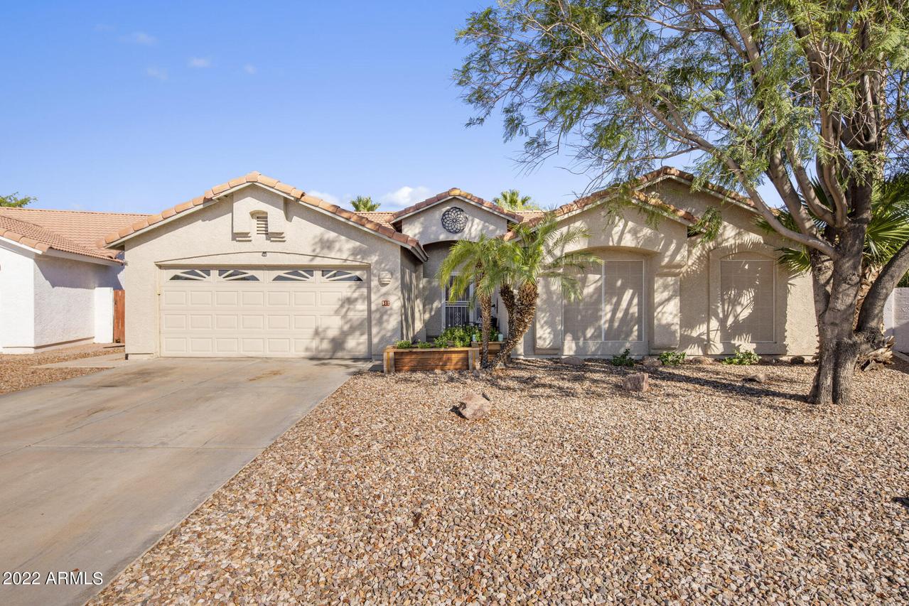 517 W Ensueno Ct., Gilbert, AZ 85233