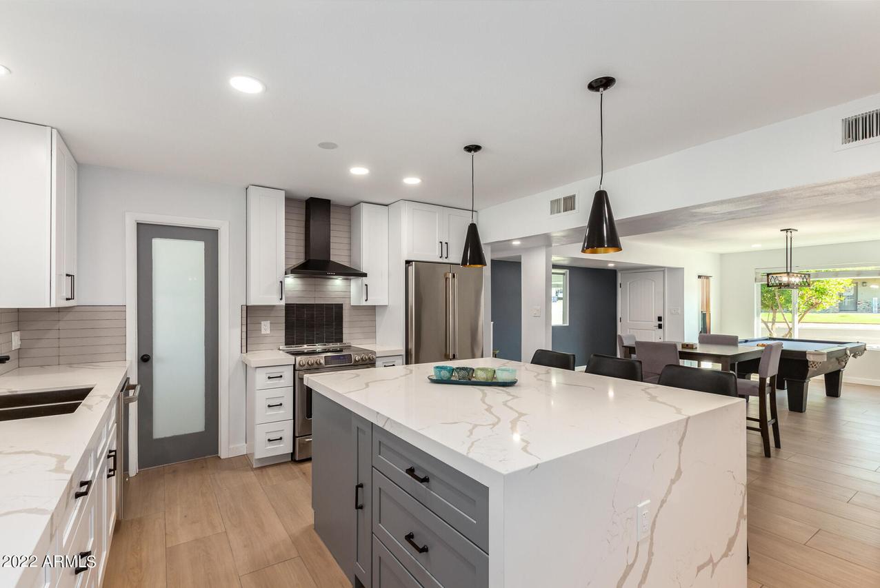 1656 N Circle Dr., Tempe, AZ 85288