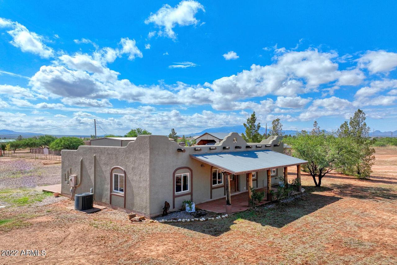 10254 E Limosine Ln., Hereford, AZ 85615