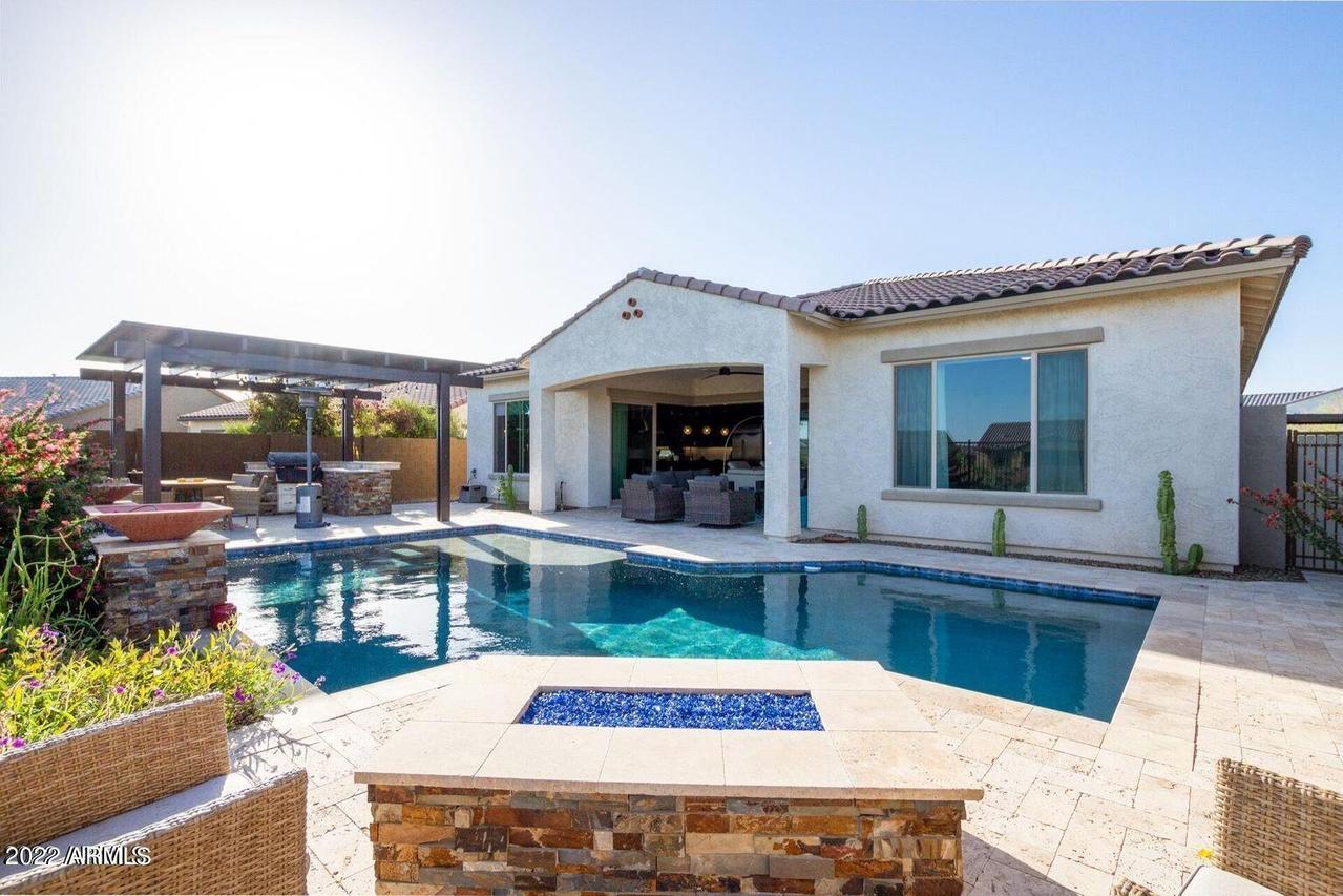 2929 E Robin Ln., Phoenix, AZ 85050