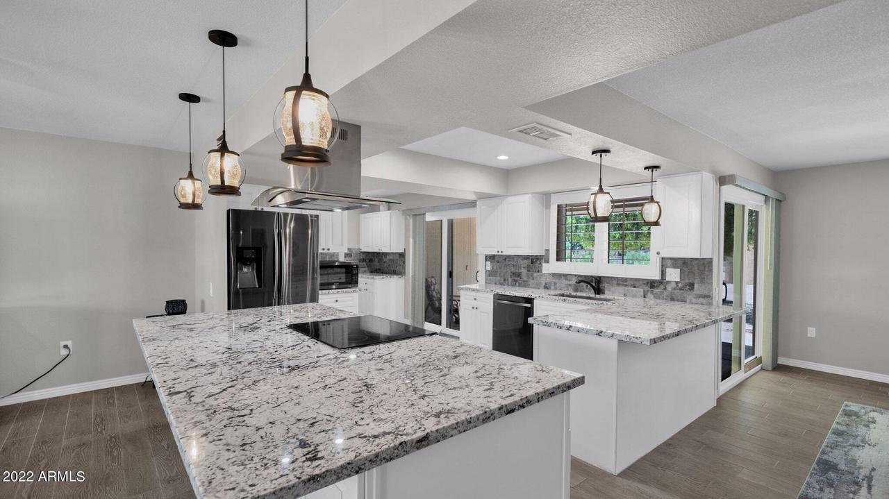 13240 W Keystone Dr., Sun City West, AZ 85375