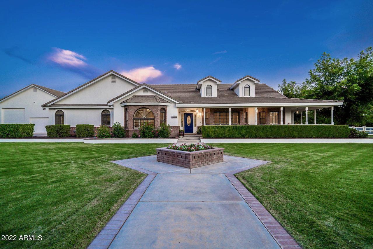 20211 E Pecan Ln., Queen Creek, AZ 85242