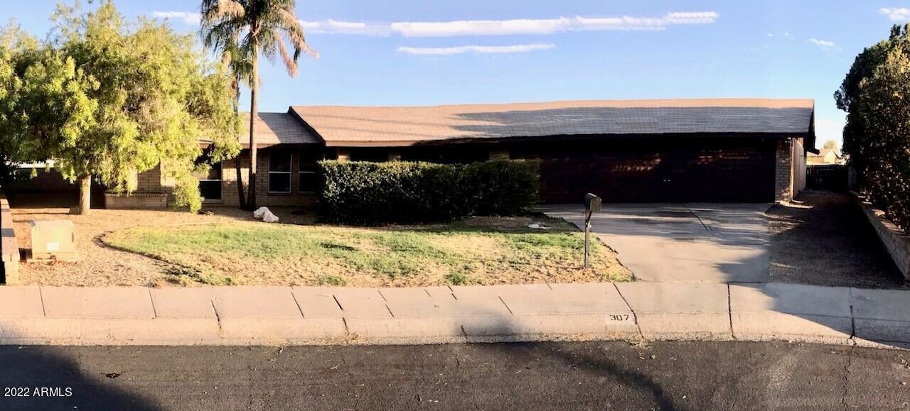 3907 W Joan De Arc Ave., Phoenix, AZ 85029