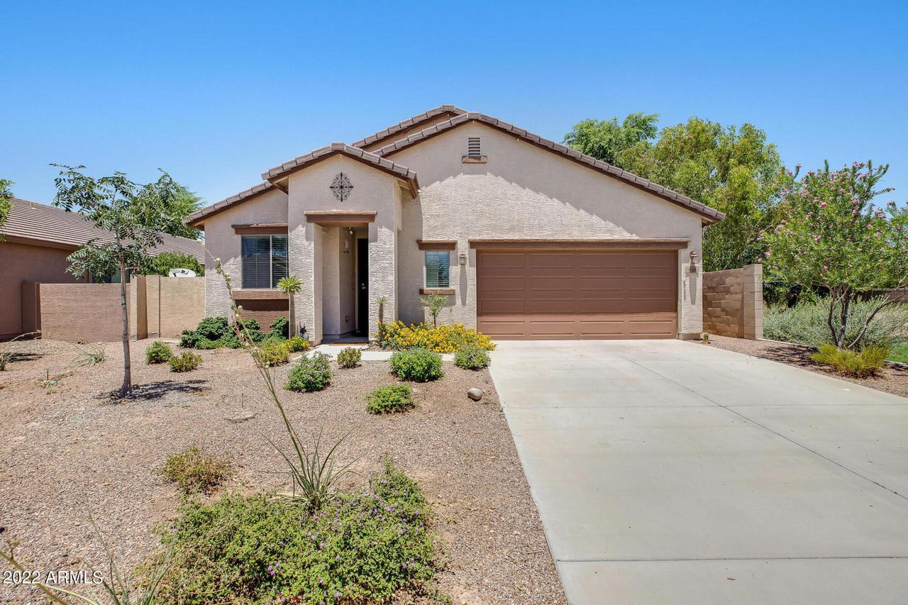 616 E Trellis Rd., San Tan Valley, AZ 85140