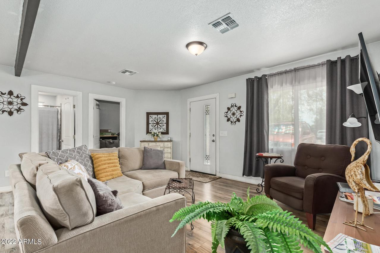 2536 W Missouri Ave., Phoenix, AZ 85017