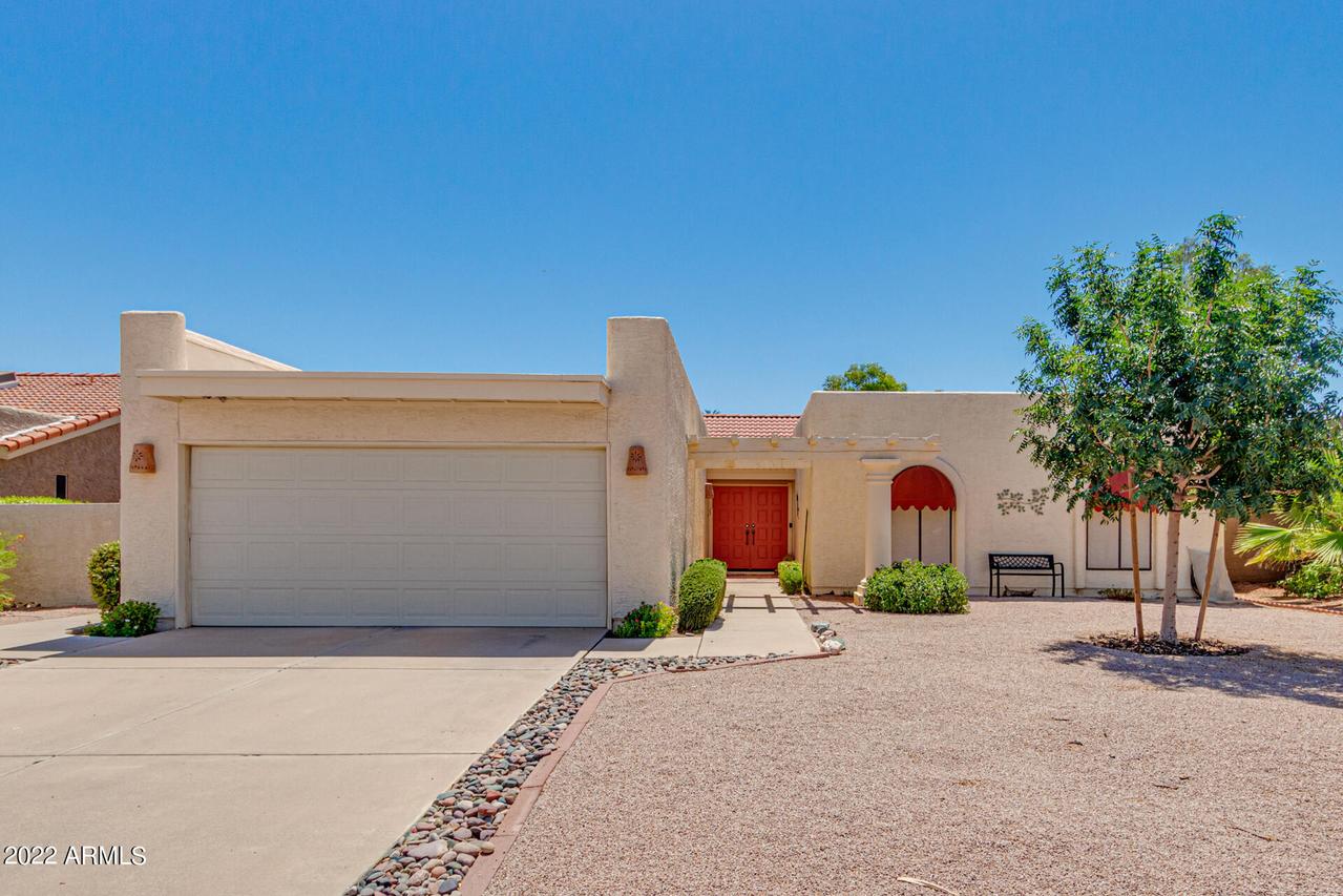 25455 S Glenburn Dr., Sun Lakes, AZ 85248