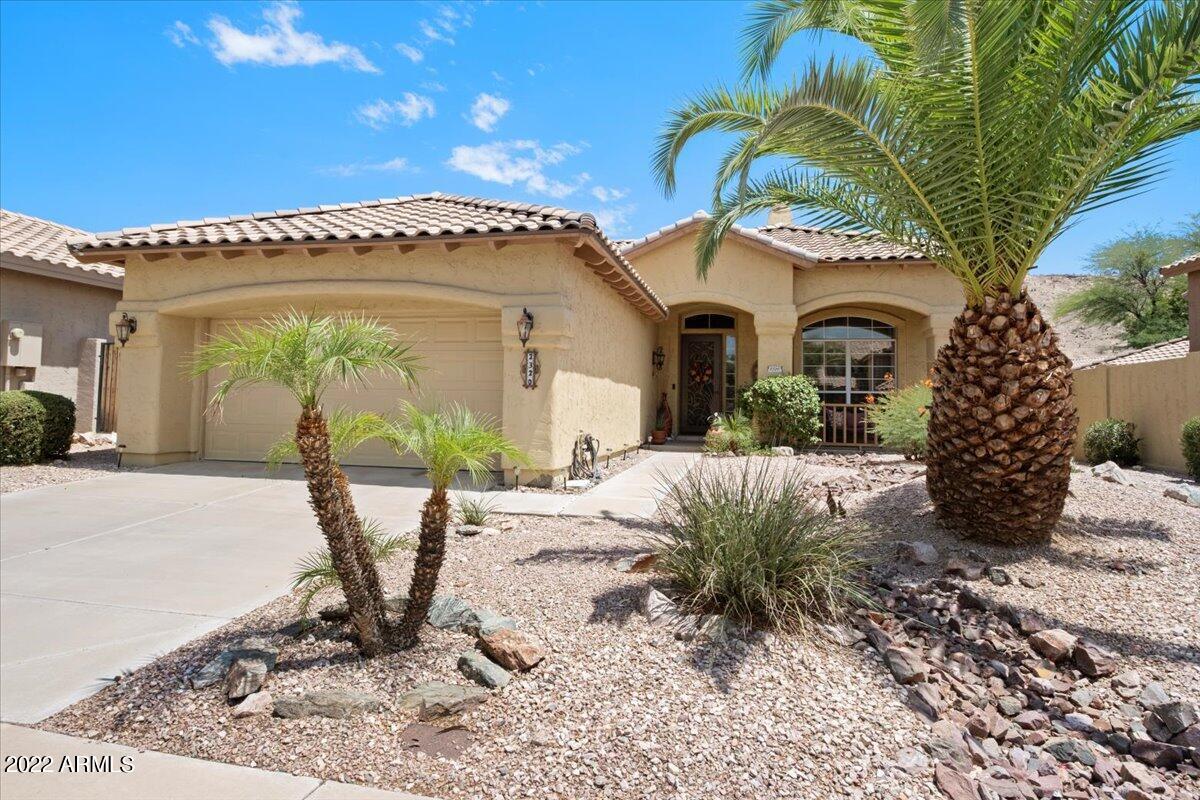 2320 E Hiddenview Dr., Phoenix, AZ 85048