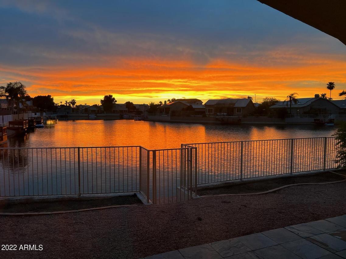 20256 N 52nd Dr., Glendale, AZ 85308