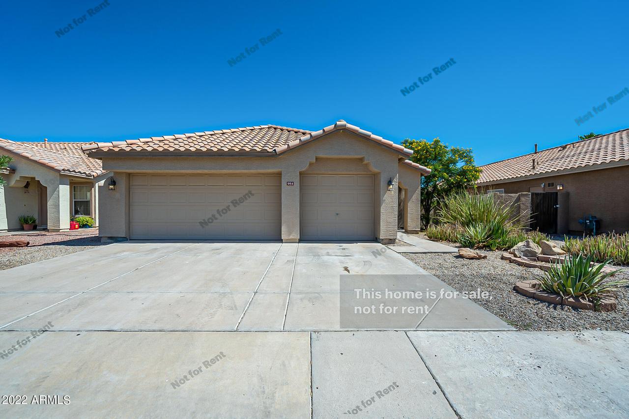 954 W Morelos St., Chandler, AZ 85225