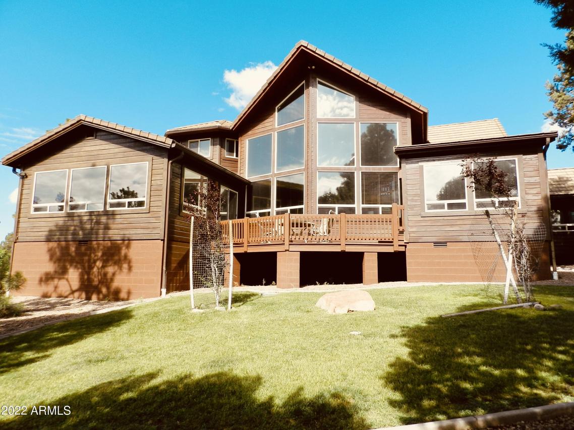 2344 Immelman Cir., Overgaard, AZ 85933