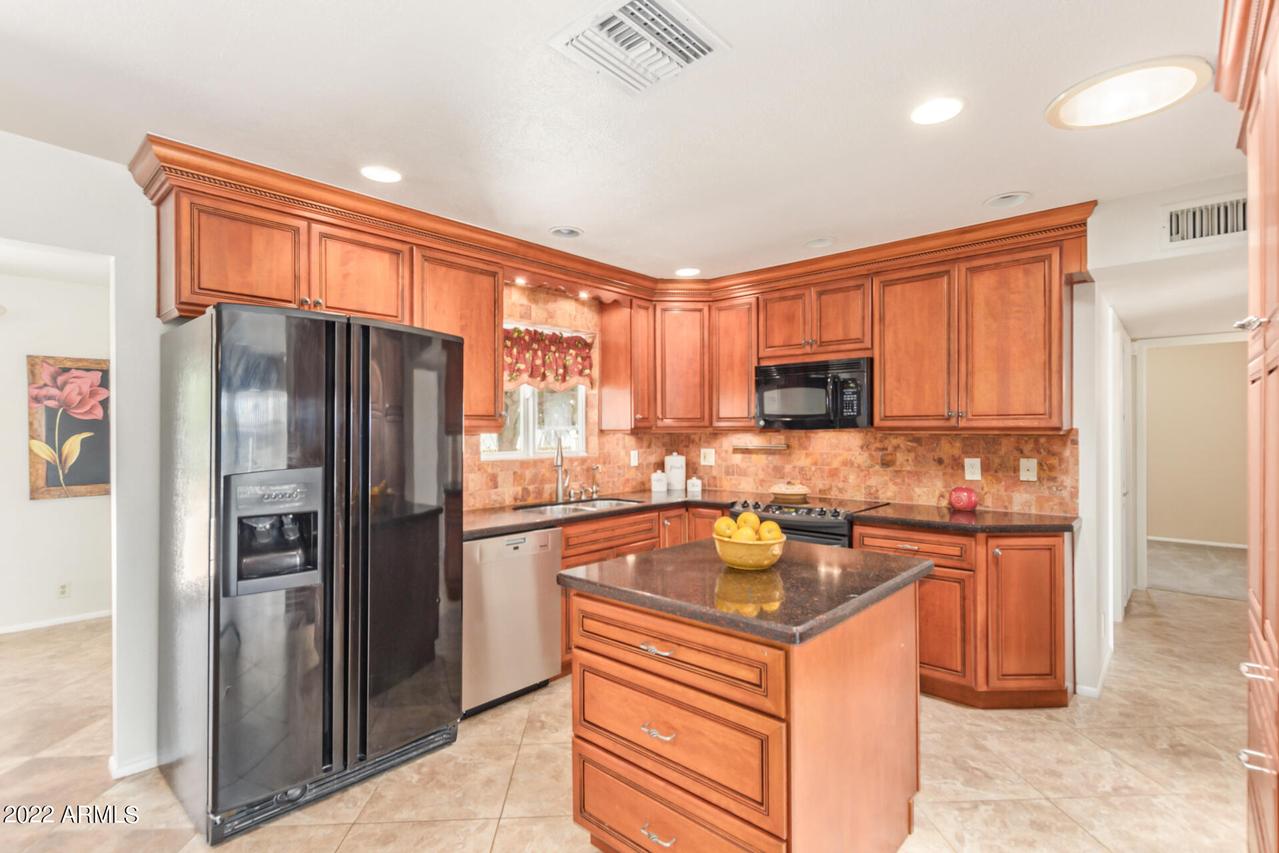 5916 E Boise St., Mesa, AZ 85205