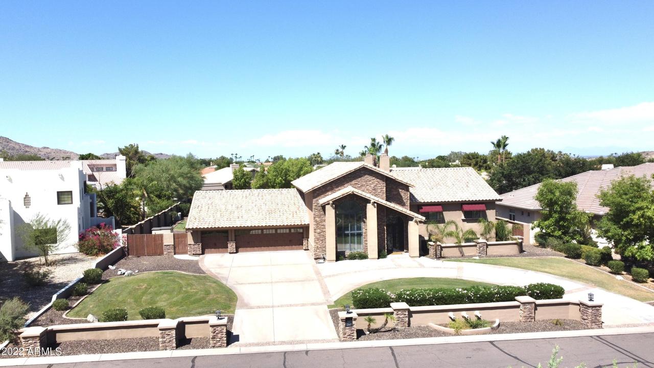 12663 S Honah Lee Ct., Phoenix, AZ 85044