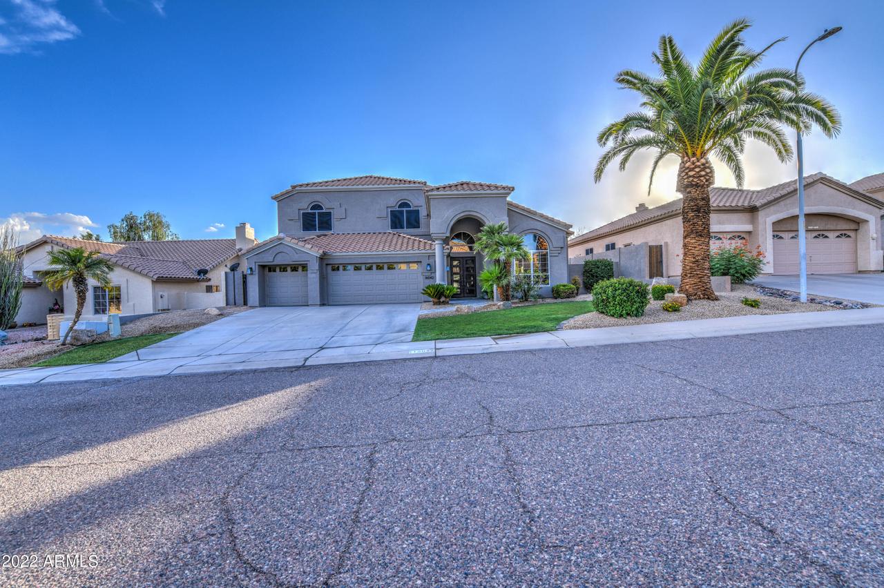 16042 S 14th Dr., Phoenix, AZ 85045