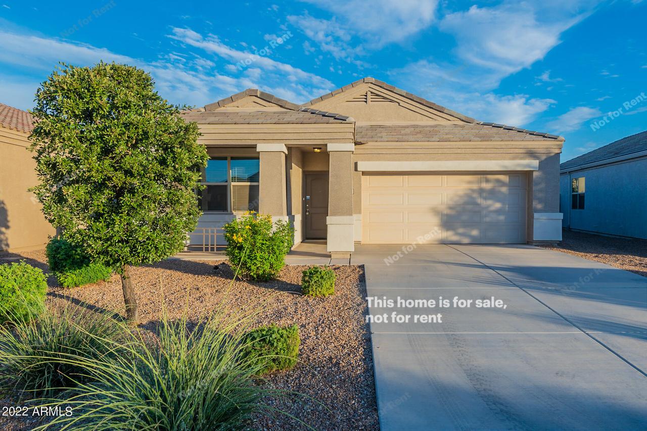 5057 E Black Opal Ln., San Tan Valley, AZ 85143