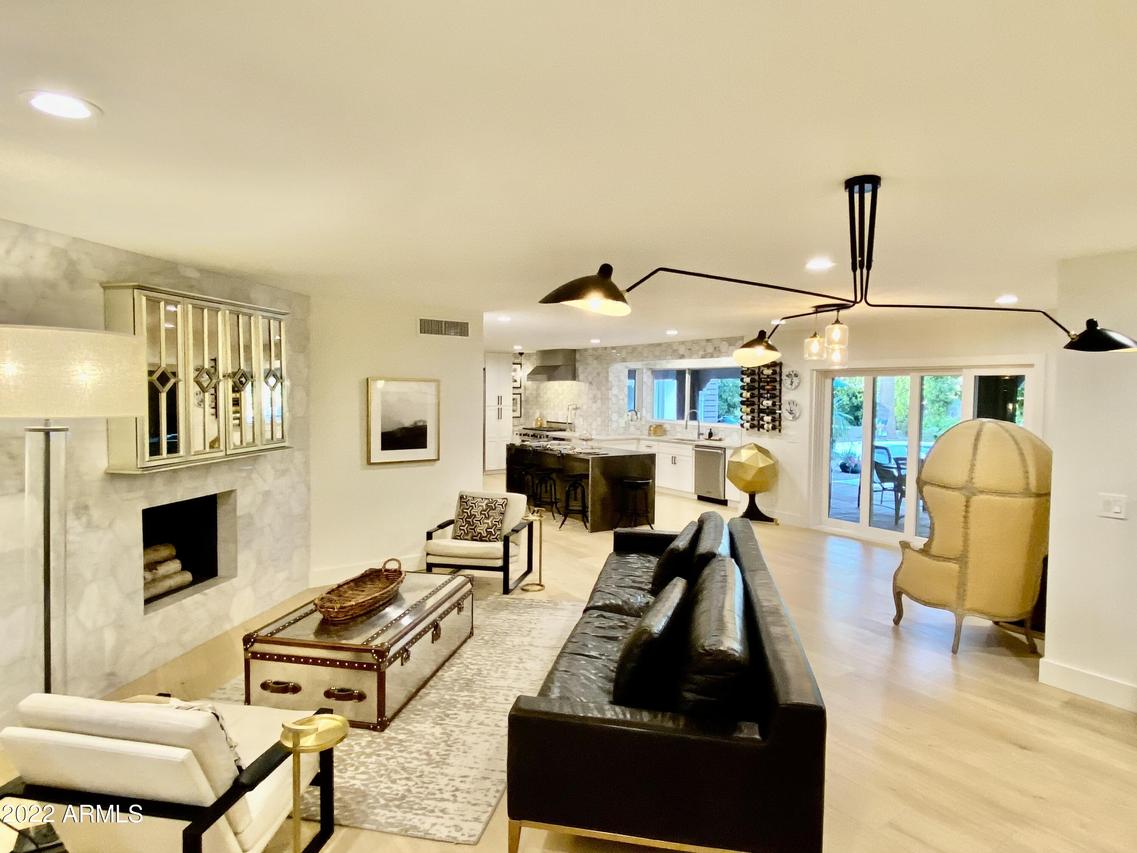 11203 N 51st St., Scottsdale, AZ 85254